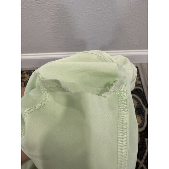 Lululemon Cinchable Waist HR Woven Shorts 3.5” In Kohlrabi Green Lime Sz Medium - Picture 7 of 7